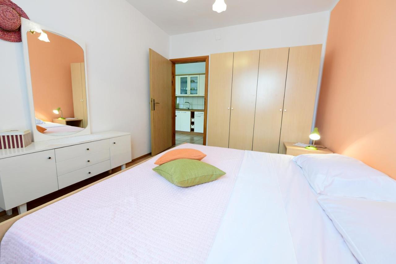 Apartments Alan Saborsko Екстериор снимка
