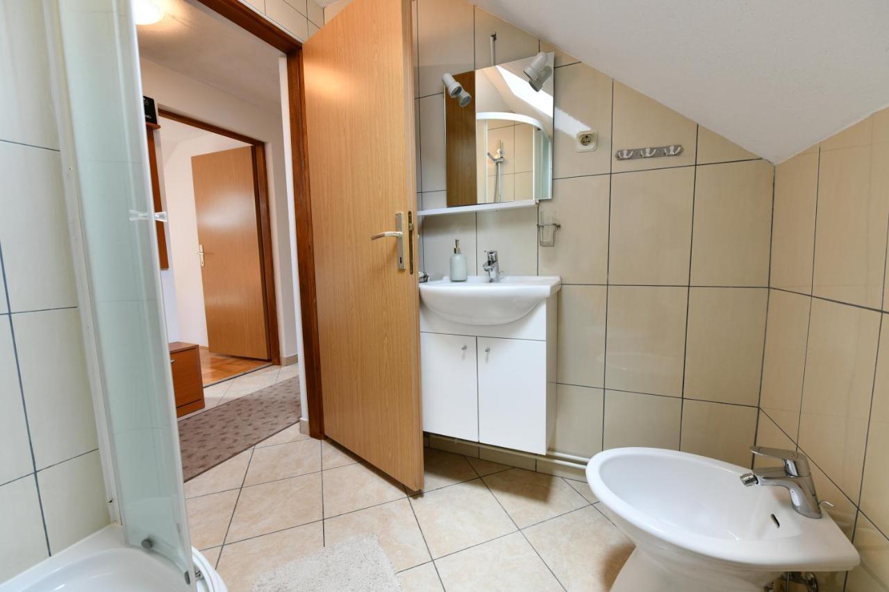 Apartments Alan Saborsko Екстериор снимка